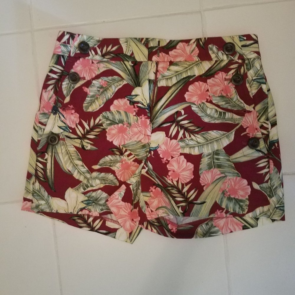 Ann Taylor Sailor Shorts NWT (floral) - Sz 2